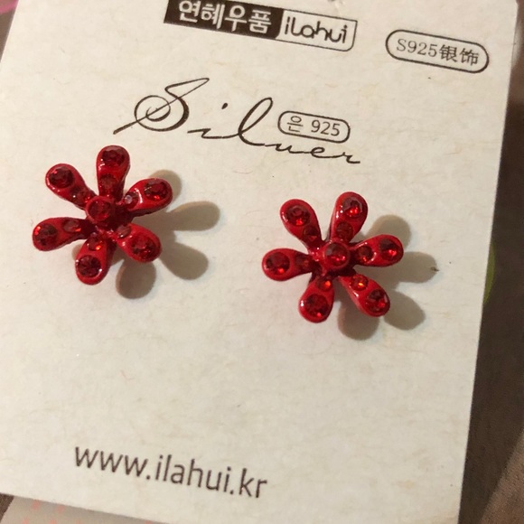 Red Flower 3D Sterling Darling Fashion Earrings - Picture 2 of 7